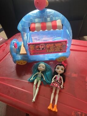 Mattel Enchantimals Blue Ice Cream Truck and Two Dolls
